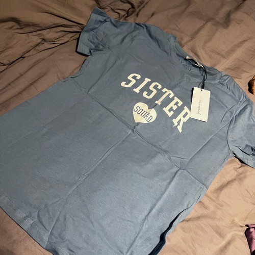T-shirt Sisters Squad Stradivarius καινούργια, μπλε, Large και Medium