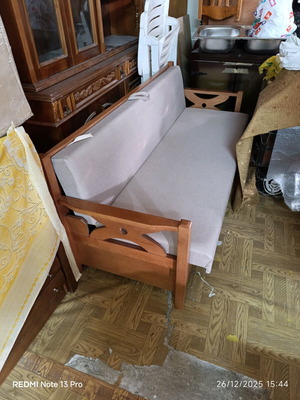Small sofa 170 cm length like new, convenient for summer house