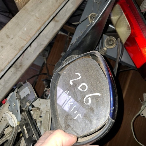 Peugeot 206 right electric mirror used