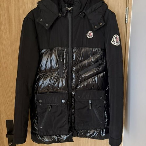 Moncler jacket like new, black, size M