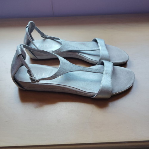Unisa silver women's sandals size 40 used, genuine leather