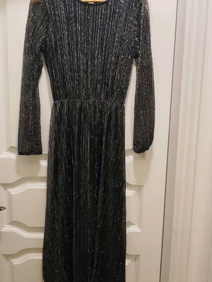 Sinsay shiny silver midi dress like new, large