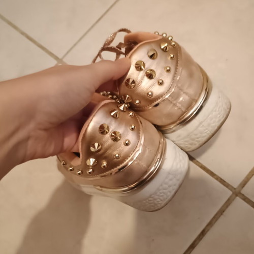 Sneakers athletic used, pink, size 37 with studs