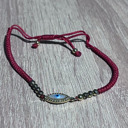 Red bracelet with eye like new