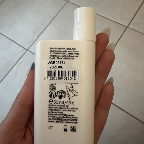 La Roche-Posay Anthelios UVMune 400 SPF50+ Invisible Fluid 50ml new