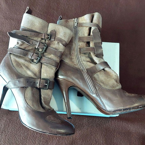Vintage ankle boots size 40, beige and brown