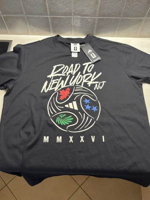 World Cup 26 T-shirt new, authentic, size M