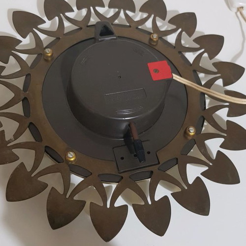 Westclox electric wall clock used, 1950s, bronze frame