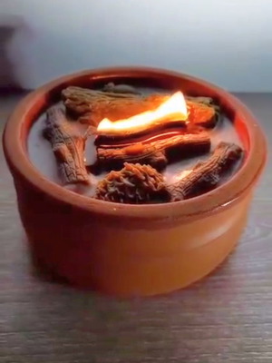 Soy Wax Candle in Clay with Red Cedar Scent and Wooden Wick