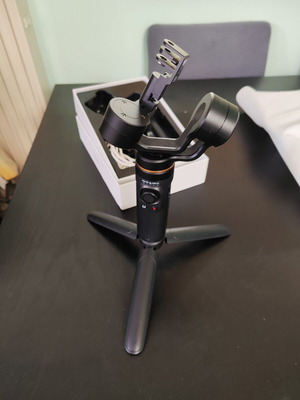 Inkee Falcon 3-Axis Gimbal Stabilizer for Action Camera like new