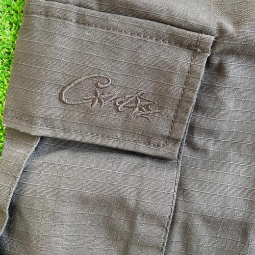 Corteiz cargo shorts, black, size M