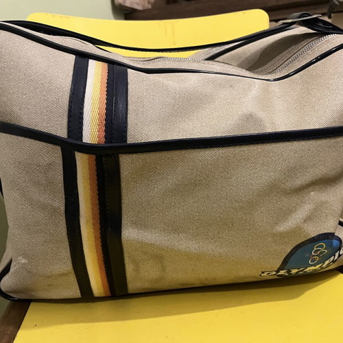 Olympic Airlines bag used, poor condition