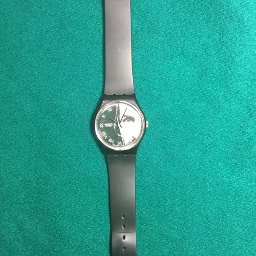 Swatch collectible watch used with broken clasp