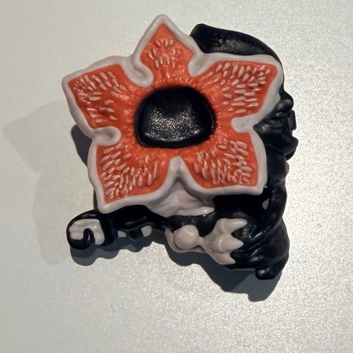 Pencil Deco Demogorgon figure Kinder Joy Stranger Things new