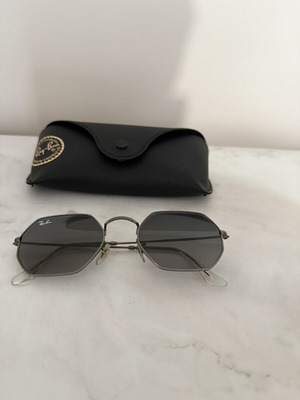 Rayban polygon sunglasses like new, black