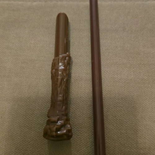 Harry Potter Wand Pen new, collectible magic design