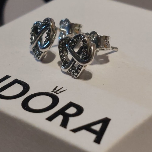 Pandora earrings new, heart design with white zirconia