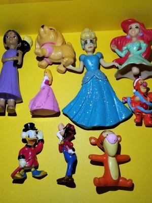 Φιγούρες Disney Kinder μεταχειρισμένες, πακέτο 9 από 1992-2015