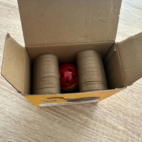 Cat scratching toy like new, interactive