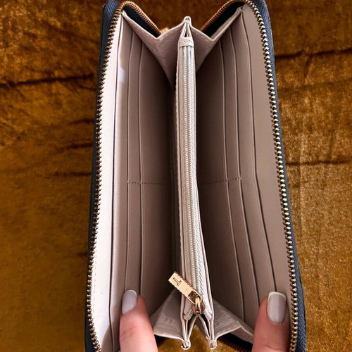 Ted Baker wallet used, 19x10 cm, with minor wear