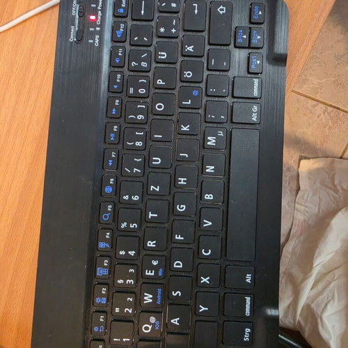 Bluetooth keyboard slim like new wireless for smart TV