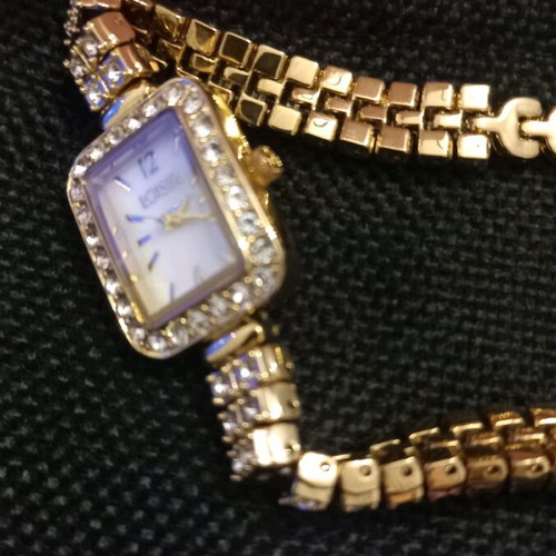 Loisir women's watch new, gold tone