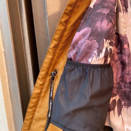 L1 jacket like new, brown, size S