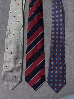Silk ties Sergio Romani by Theo like new, striped and polka dot