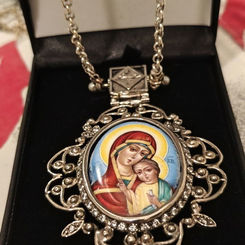 Episcopal Pectoral Enkolpio with Panagia and Russian Enamel 925° like new
