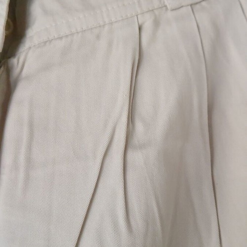 Women's bermuda shorts like new, size 38, 100% cotton, sugar color