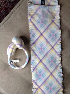 Gap Kids fleece set scarf and headband like new, colorful plaid