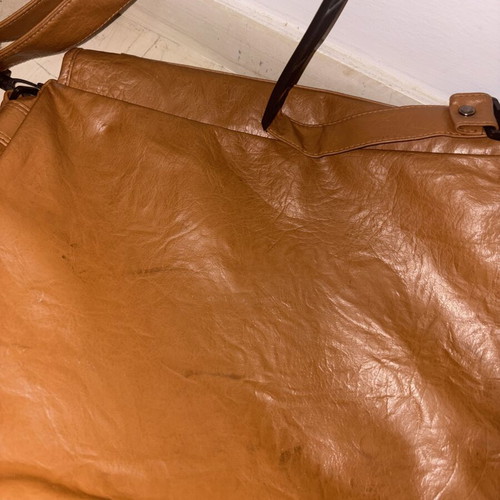 Vintage Aventis laptop bag shoulder briefcase, like new, brown