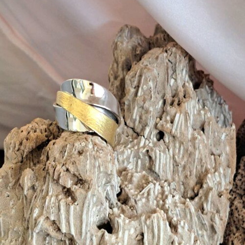 Silver ring 925 new with matte gold plating, size EU 53