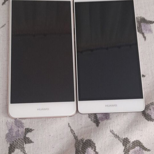 Huawei P8 Lite and P10 Lite bundle, beige, Android