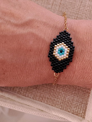 Miyoki eye bracelet stainless steel that does not tarnish
