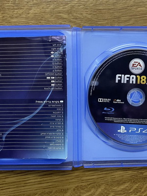 FIFA 18 PS4 game