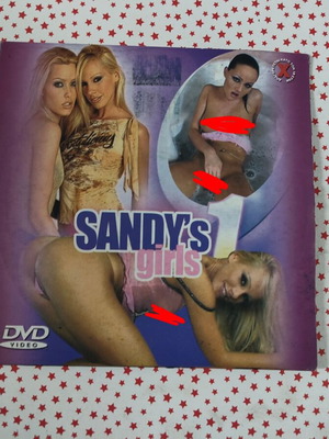 Sandy's Girls DVD πορνό μεταχειρισμένο