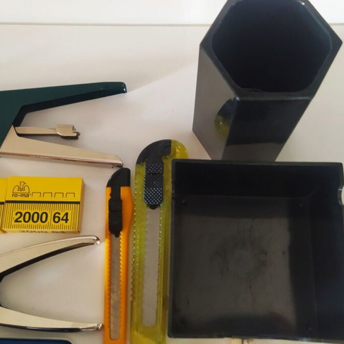 Office supplies and accessories used, set of 19 items