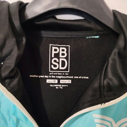 Windbreaker jacket like new, size M