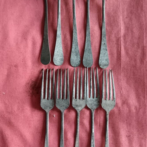 Vintage collectible forks set of 10 used, very old