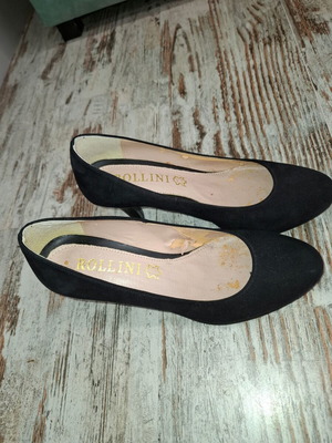 Rollini black suede pumps size 36, medium heel