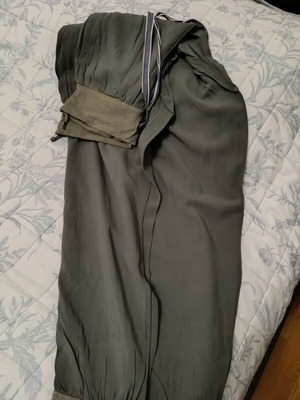 Toi&Moi khaki pants size small like new