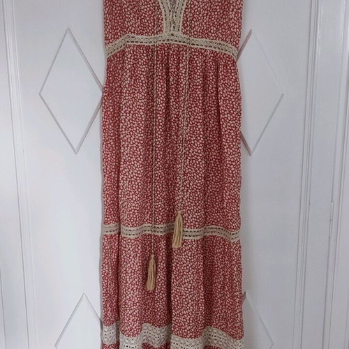 Estee Collection Boho Maxi Dress red floral, 100% viscose, like new, size L