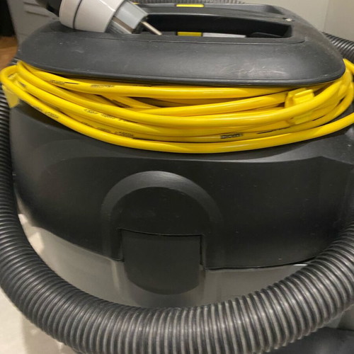 Karcher T 15/1 Electric Vacuum Cleaner like new