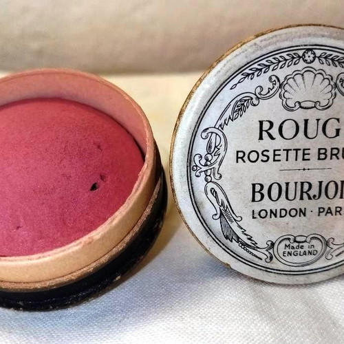 Vintage Rouge Rosette Brune Bourjois slightly used with puff and protective paper