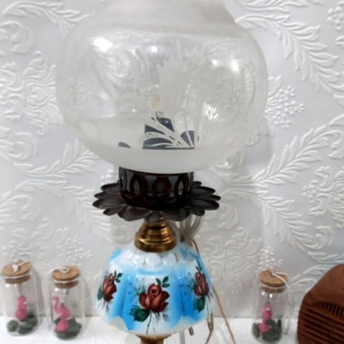 Vintage table lamp with glass chimney and carved brass base used