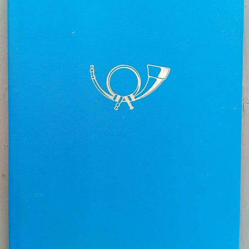 Vintage stamp album used, size 22 x 17 cm