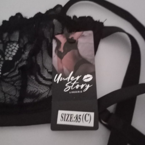 Balconette bra with lace, size 70C EU / 85C FR, black