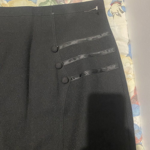 Skirt like new, black, size XL 42 14