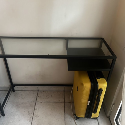 Ikea Vittsjo desk like new